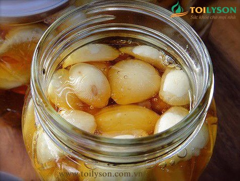 Mật ong rừng Tây Bắc ngâm với gì